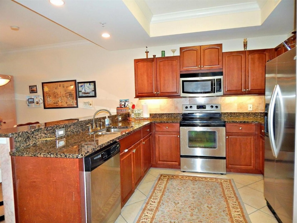 120 Holiday Isle Main image