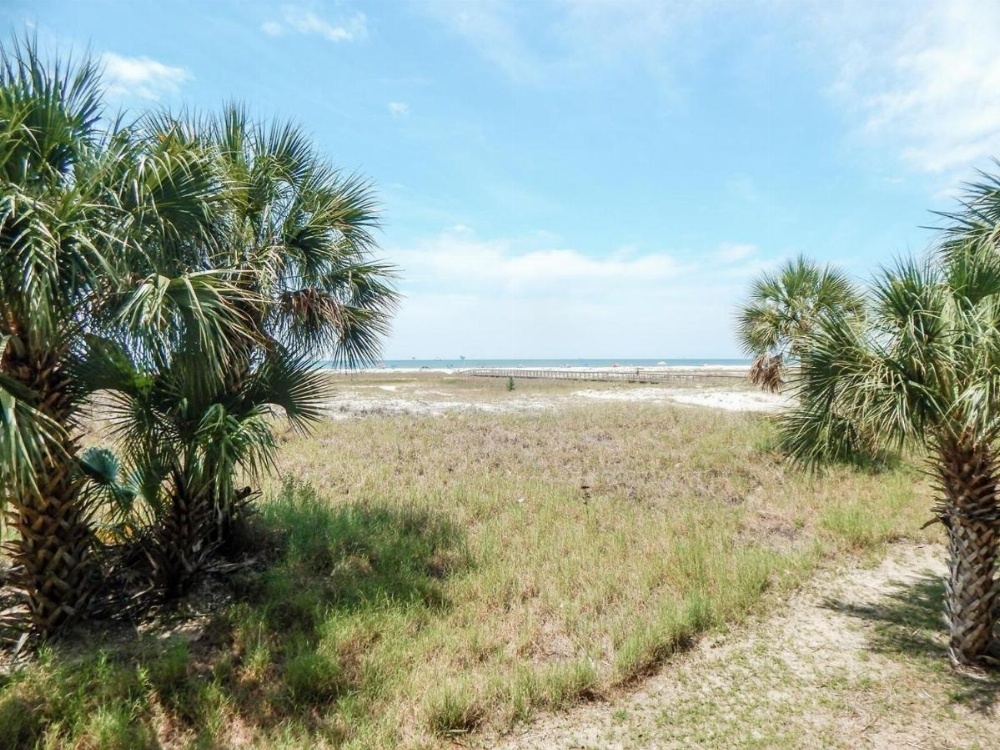 120 Holiday Isle Image 32